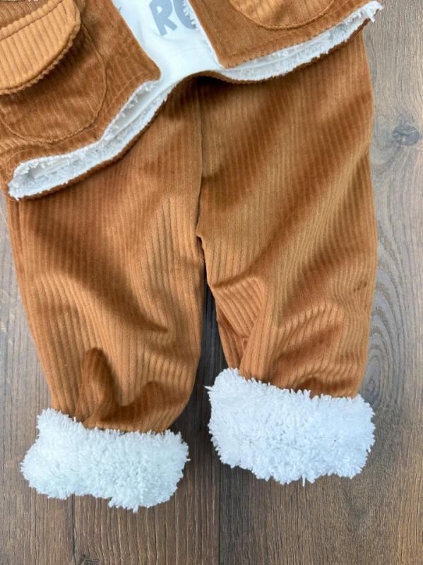 Kadife Düğme Detaylı İçi Kürklü Badili 3lü Kışlık Erkek Bebek Takım - KAHVE