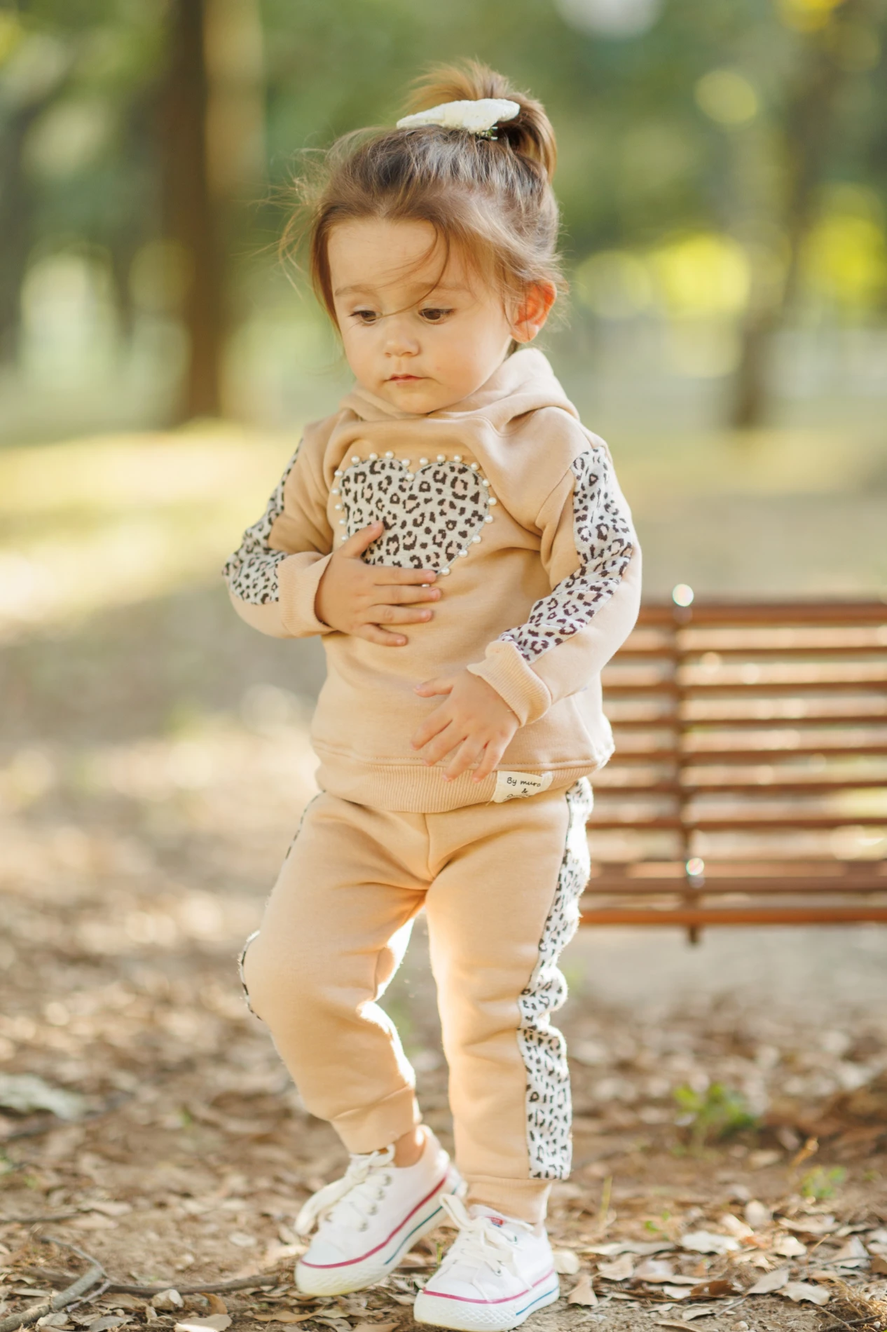 3 İplik İçi Şardonlu Kapüşonlu Leopar Detaylı Kız Bebek Takım