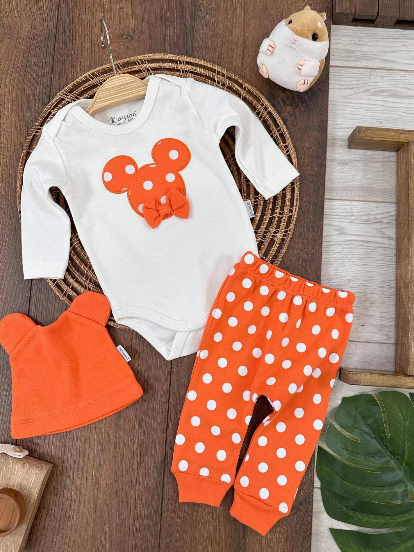 Unisex Bebek Takım Puantiyeli Fiyonklu Bereli Alttan Çıtçıtlı - TURUNCU