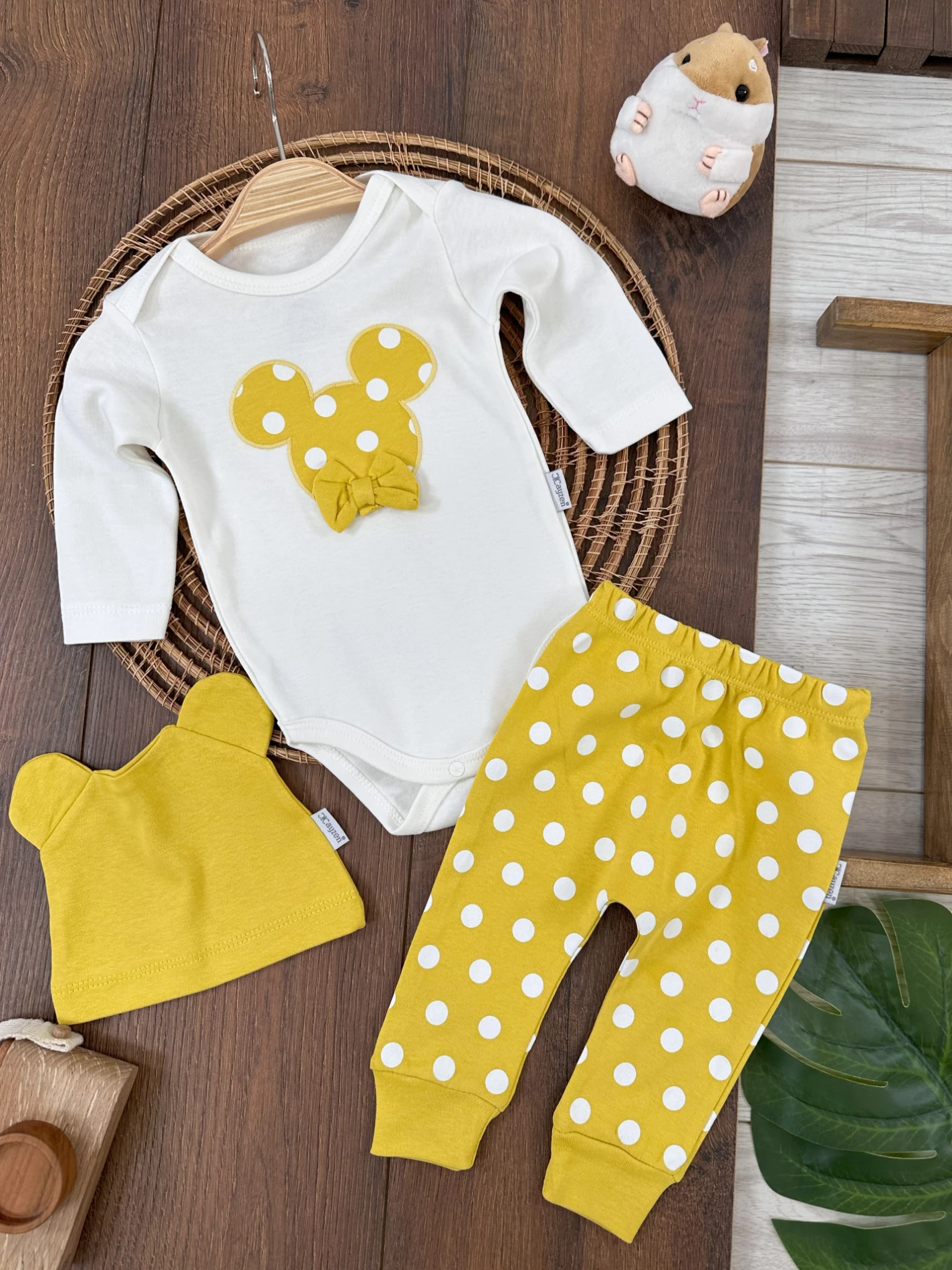 Unisex Bebek Takım Puantiyeli Fiyonklu Bereli Alttan Çıtçıtlı - SARI