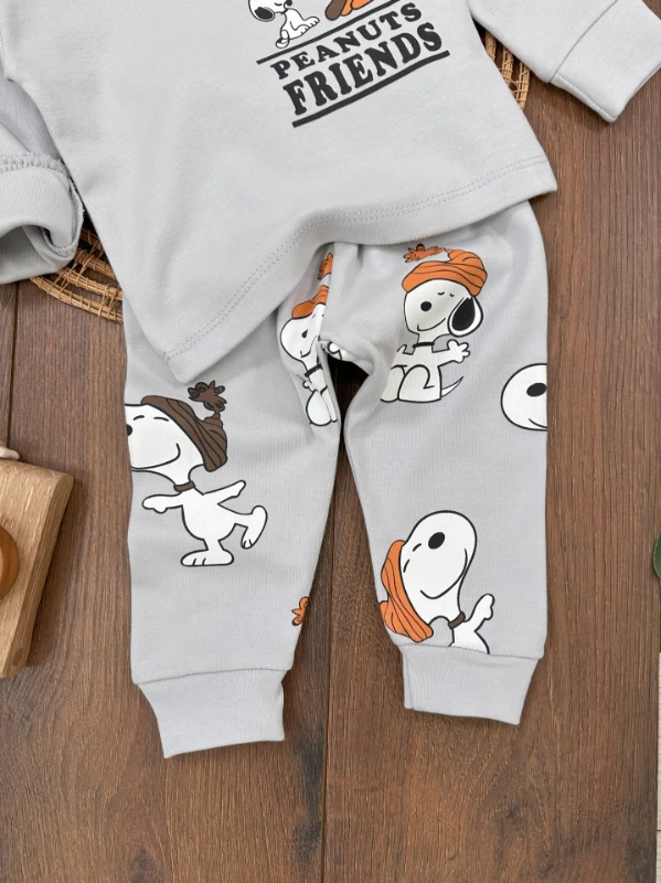 Erkek Bebek Pijama Takımı Sevimli Köpek Desenli %100 Pamuk Yumuşak Doku Mevsimlik Pijama Takımı