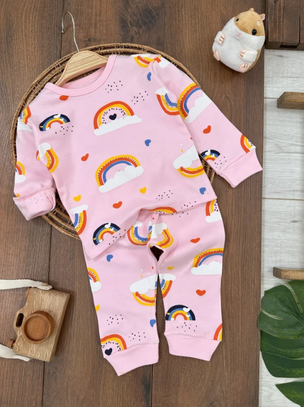 Kız Bebek Pijama Takımı Gökkuşağı Kalp Desenli %100 Pamuk Mevsimlik Bebek-Çocuk Pijama Takımı