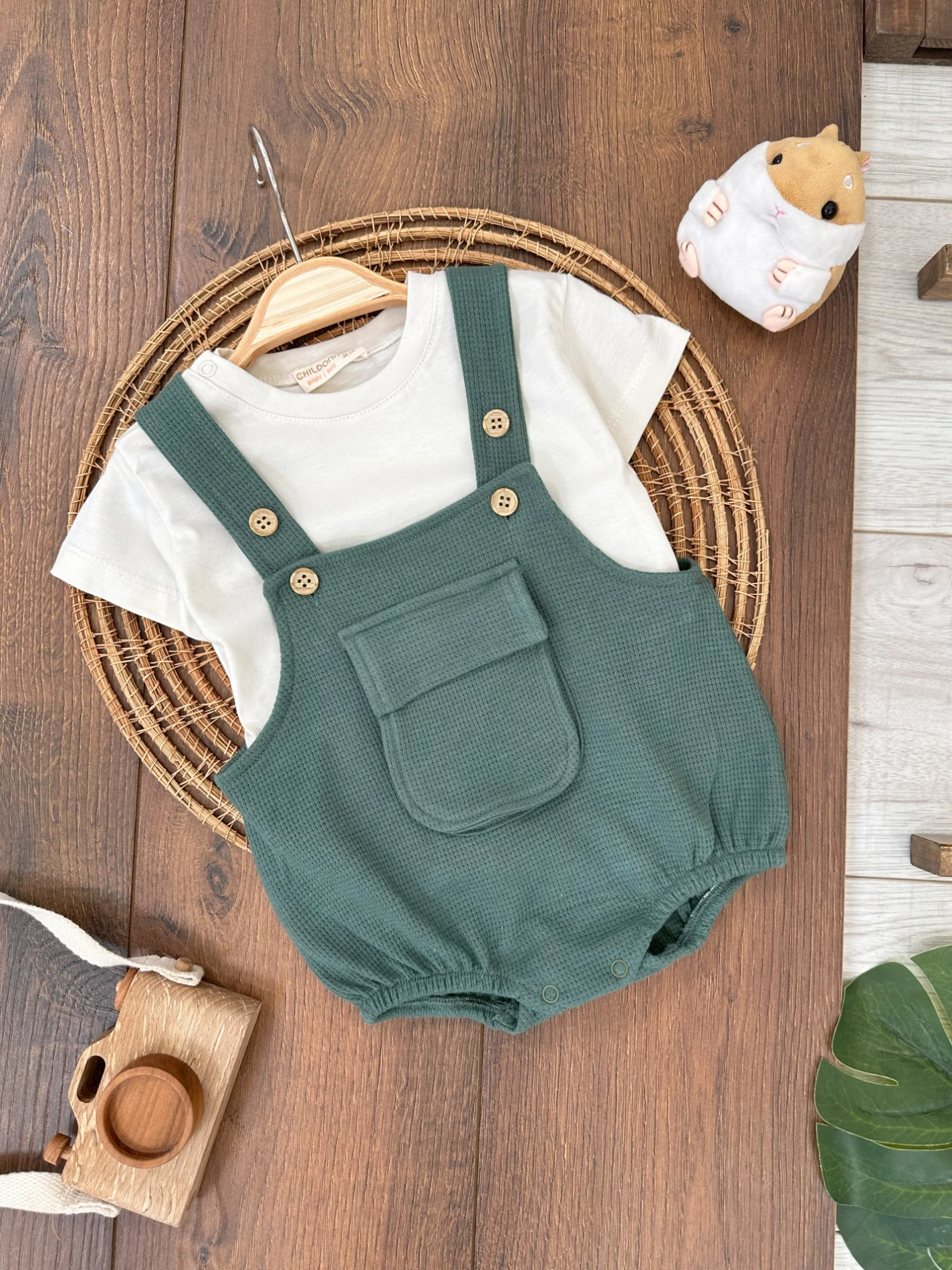 Waffle Kumaş Cep Detaylı Alttan Çıtçıtlı Badili Yazlık Erkek Bebek Salopet Tulum/Takım - YEŞİL