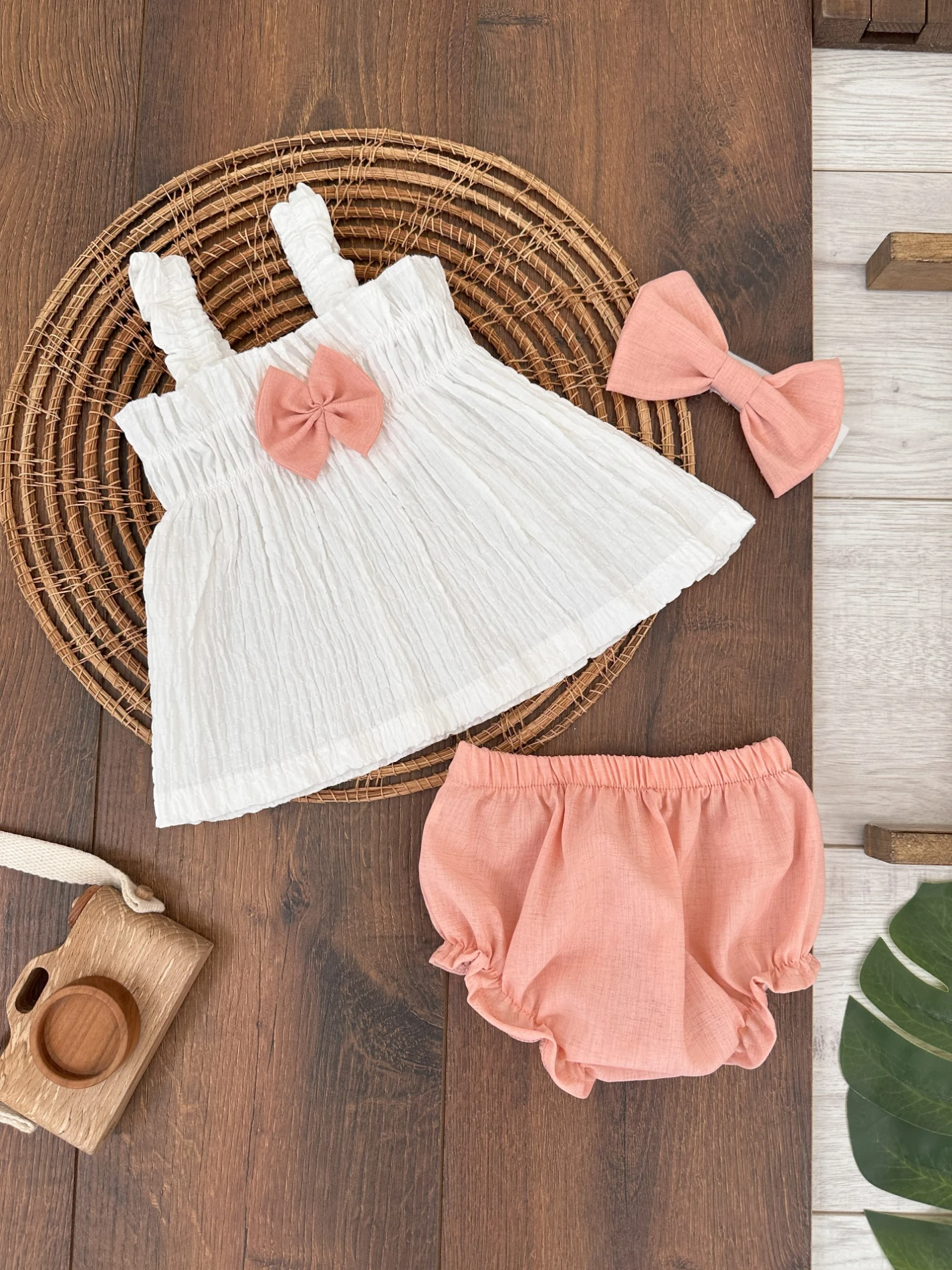 Fiyonk Detaylı Bandanalı Müslin Külot Şortlu Yazlık Kız Bebek Takım - PUDRA