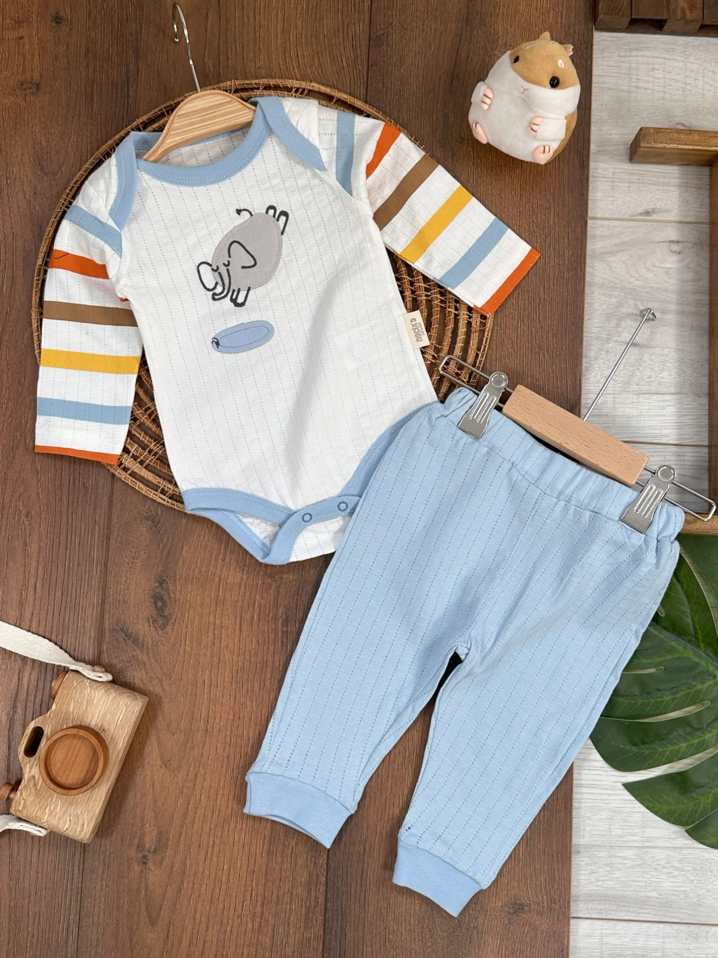 Fil Figürlü Şeritli Alttan Çıtçıtlı Badi Erkek Bebek Takım - MAVİ