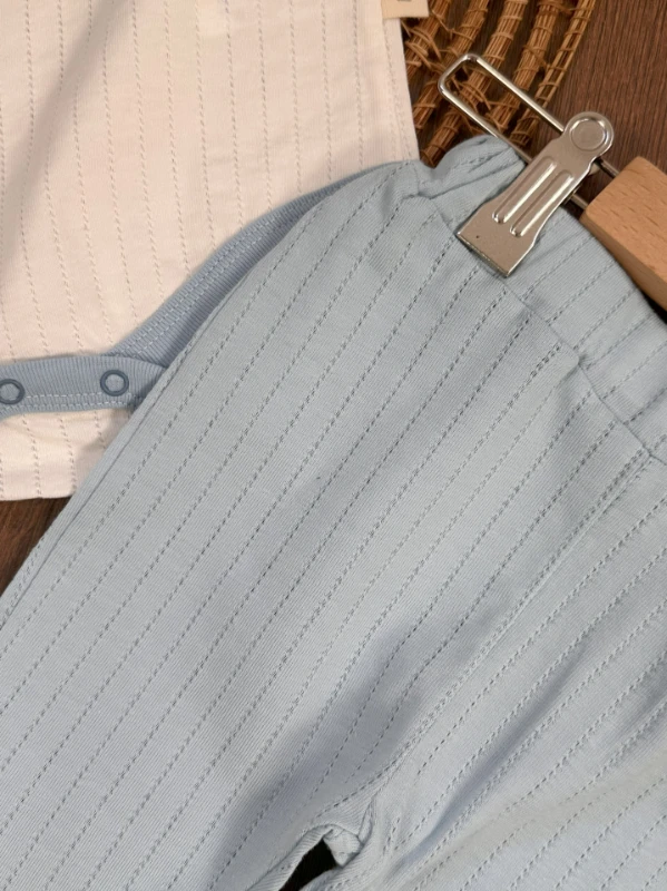 Fil Figürlü Şeritli Alttan Çıtçıtlı Badi Erkek Bebek Takım