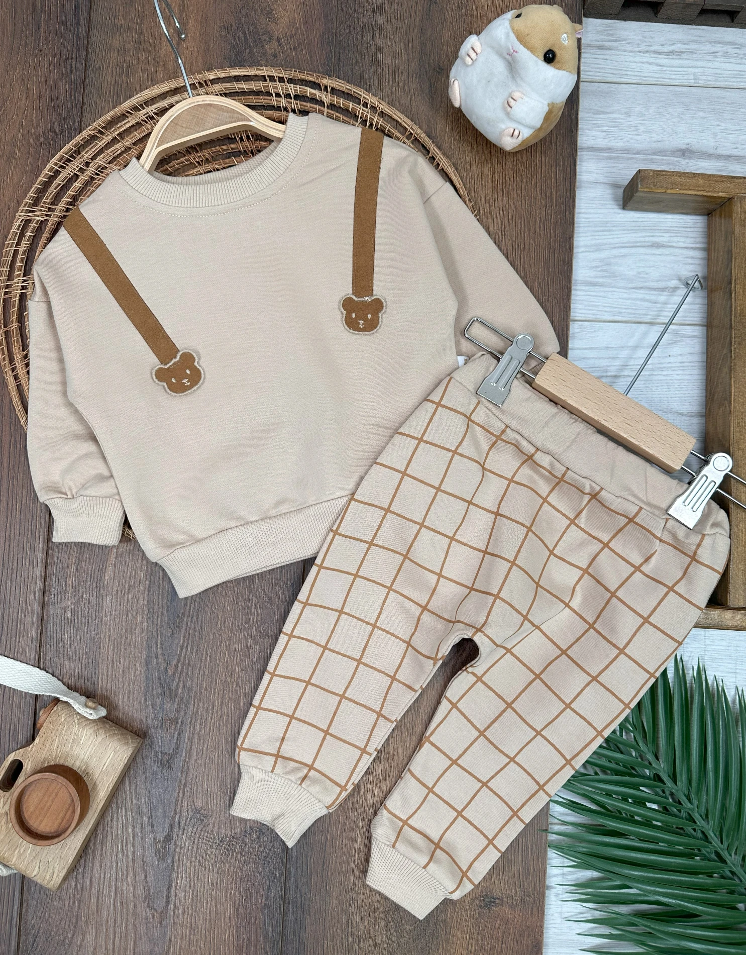 Ayıcık Figürlü Ekose Desen Erkek Bebek Takım - SÜTLÜ KAHVE