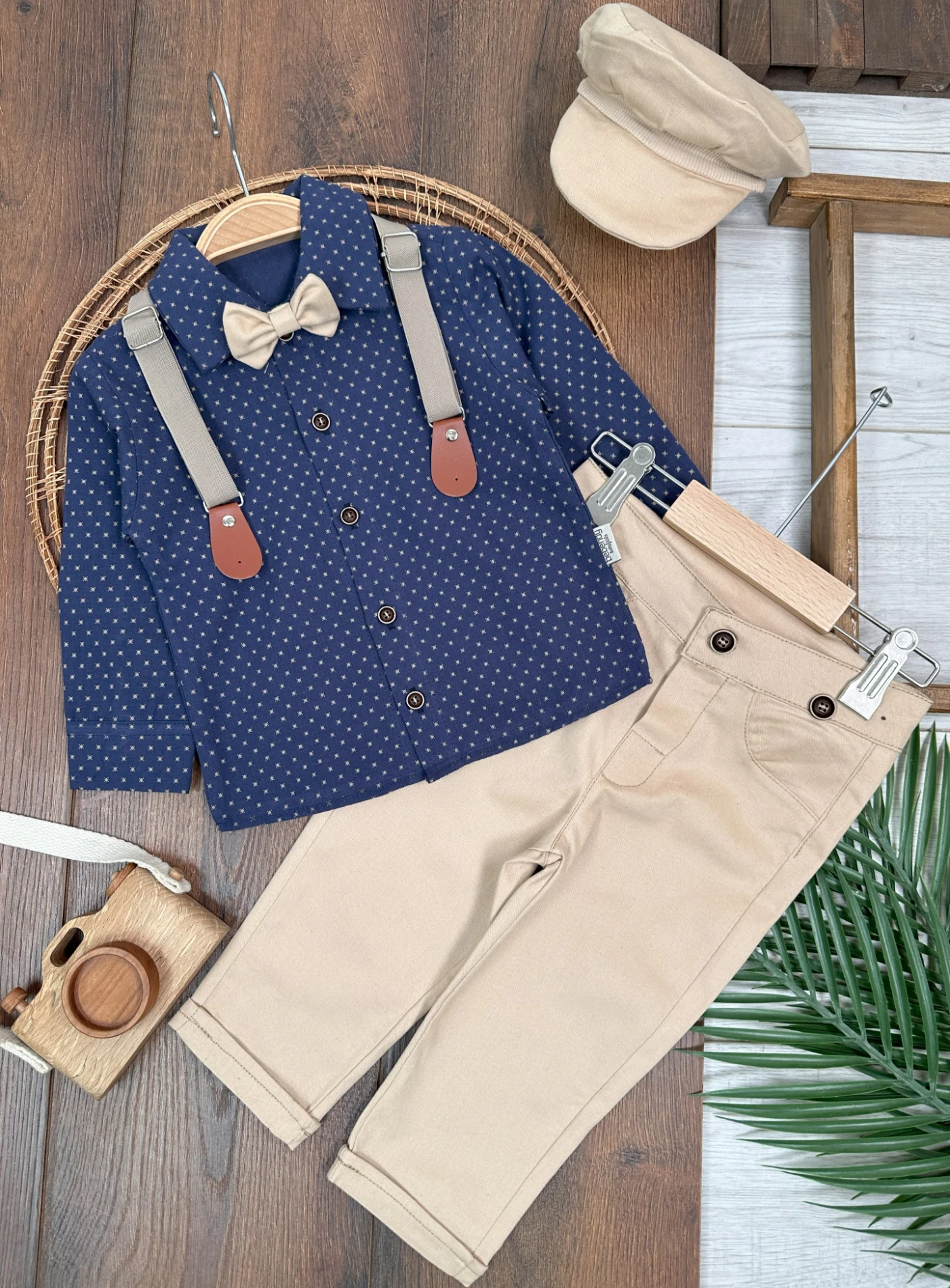 Askı Kemerli Şapkalı Papyonlu Likralı Gabardin Pantolon Keten Gömlek 5li Erkek Bebek Takım