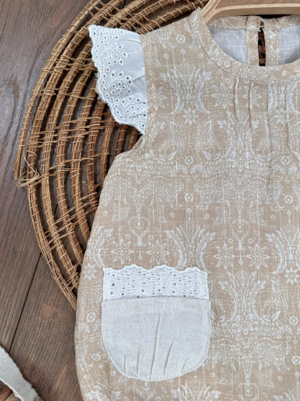 Etnik Desen Omuzdan Fırfırlı Alttan Çıtçıtlı Yazlık Kız Bebek Tulum