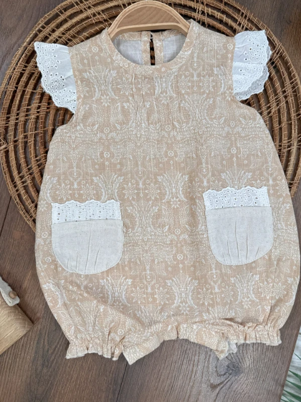 Etnik Desen Omuzdan Fırfırlı Alttan Çıtçıtlı Yazlık Kız Bebek Tulum