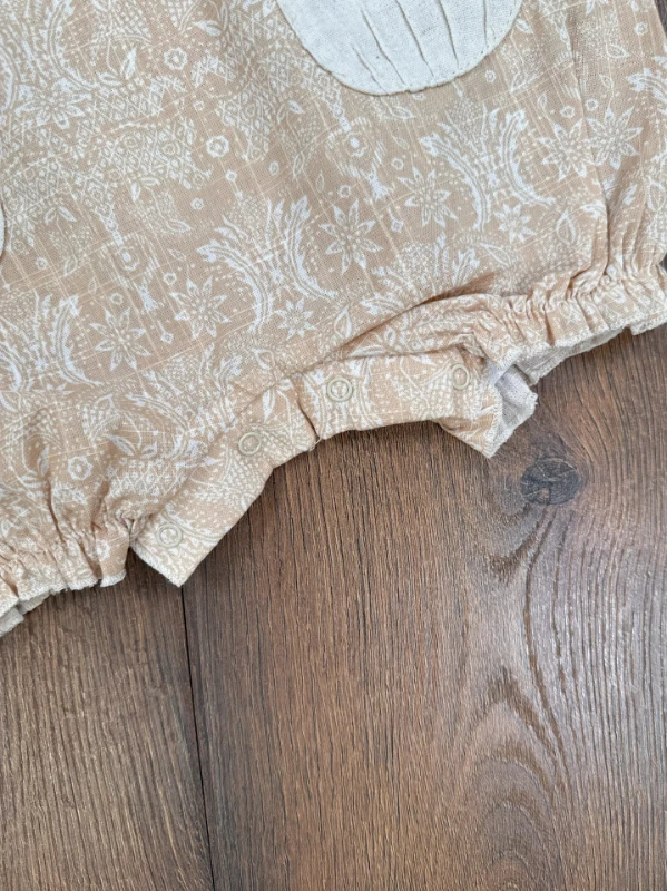 Etnik Desen Omuzdan Fırfırlı Alttan Çıtçıtlı Yazlık Kız Bebek Tulum