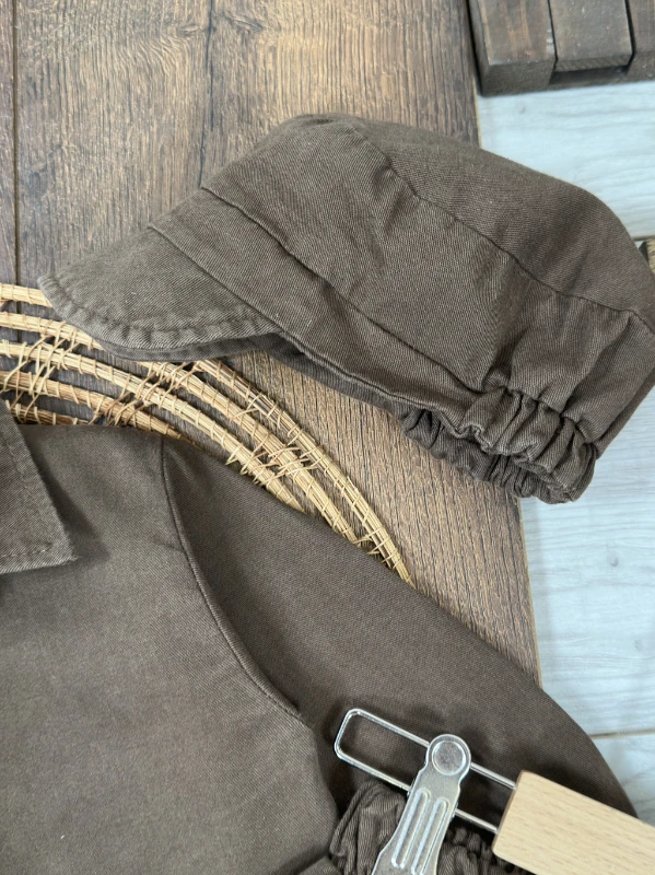Bohemian Gabardin Şapkalı Geniş Kesim Pantolon Düğmeli Likralı Oversize Mevsimlik 3lü Erkek Bebek/Çocuk Takım - KAHVE