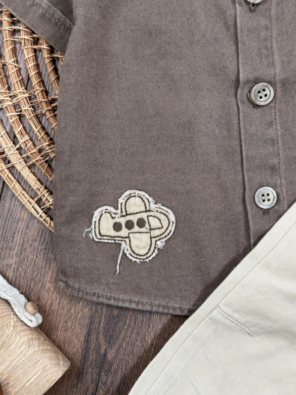 Tayyare Nakışlı Keten Önden Düğmeli Yazlık Erkek Bebek Takım - BEJ