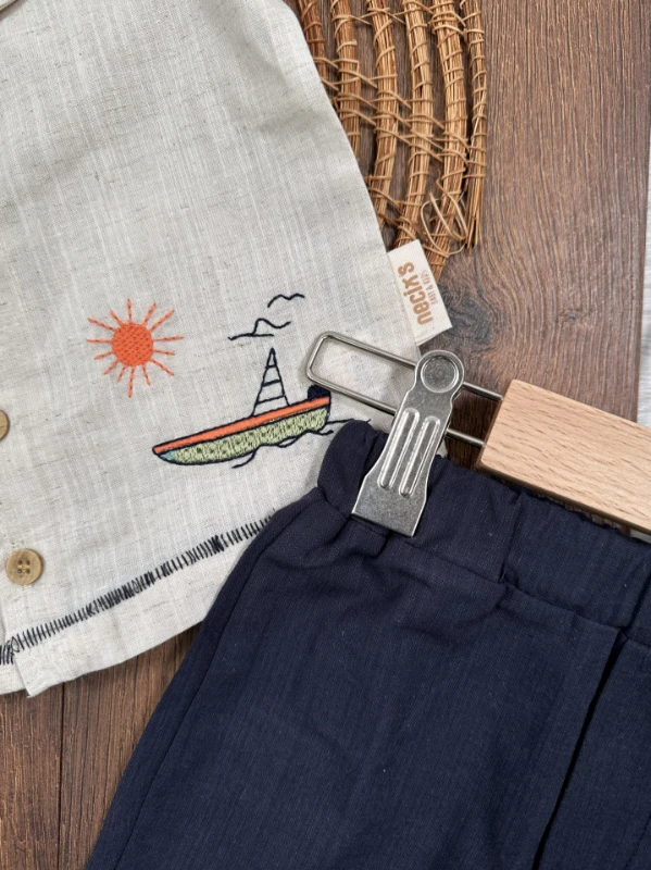 Keten Nakışlı Önden Düğmeli Yazlık Erkek Bebek Takım - KİREMİT