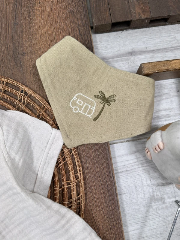  Müslin Gömlek Palmiye Nakışlı Fularlı Şortlu Yazlık Erkek Bebek Takım - BEJ