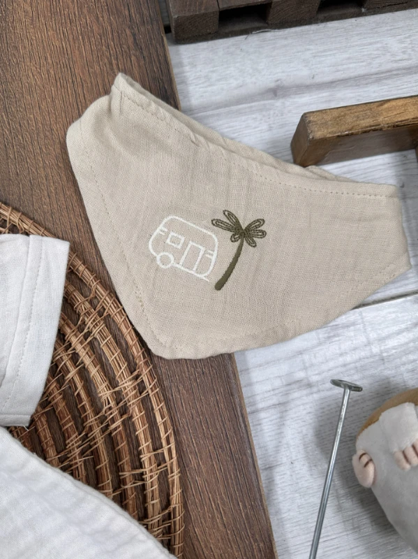  Müslin Gömlek Palmiye Nakışlı Fularlı Şortlu Yazlık Erkek Bebek Takım - BEJ