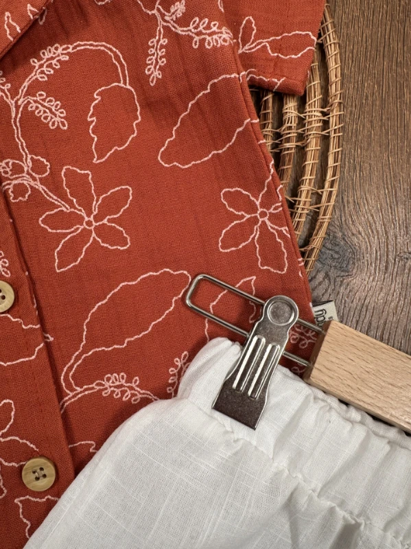 Müslin Hawaii Çiçek Baskılı Safari Şapkalı Düğmeli Şortlu Yazlık Erkek Bebek/Çocuk Takım - LACİVERT