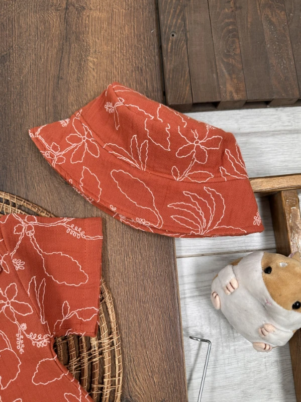 Müslin Hawaii Çiçek Baskılı Safari Şapkalı Düğmeli Şortlu Yazlık Erkek Bebek/Çocuk Takım - LACİVERT