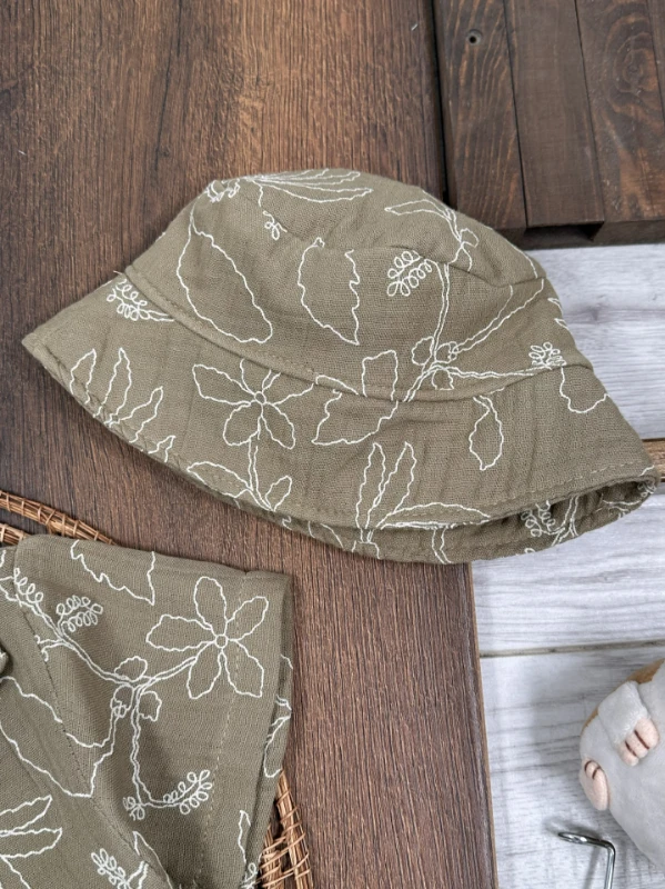 Müslin Hawaii Çiçek Baskılı Safari Şapkalı Düğmeli Şortlu Yazlık Erkek Bebek/Çocuk Takım - LACİVERT