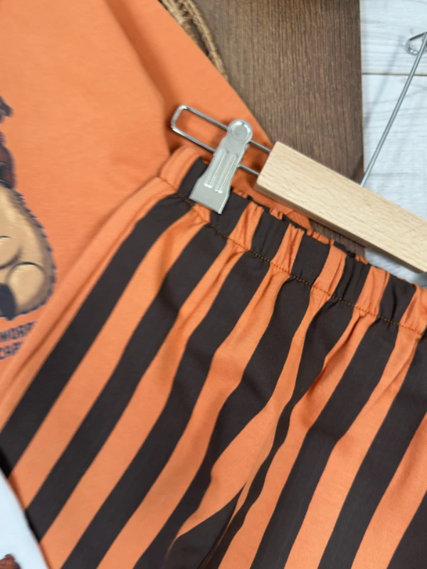 Çizgili Pantolon Capibara Baskılı Sweatshirt Çoraplı Mevsimlik 3lü Erkek Bebek/Çocuk Takım - TARÇIN